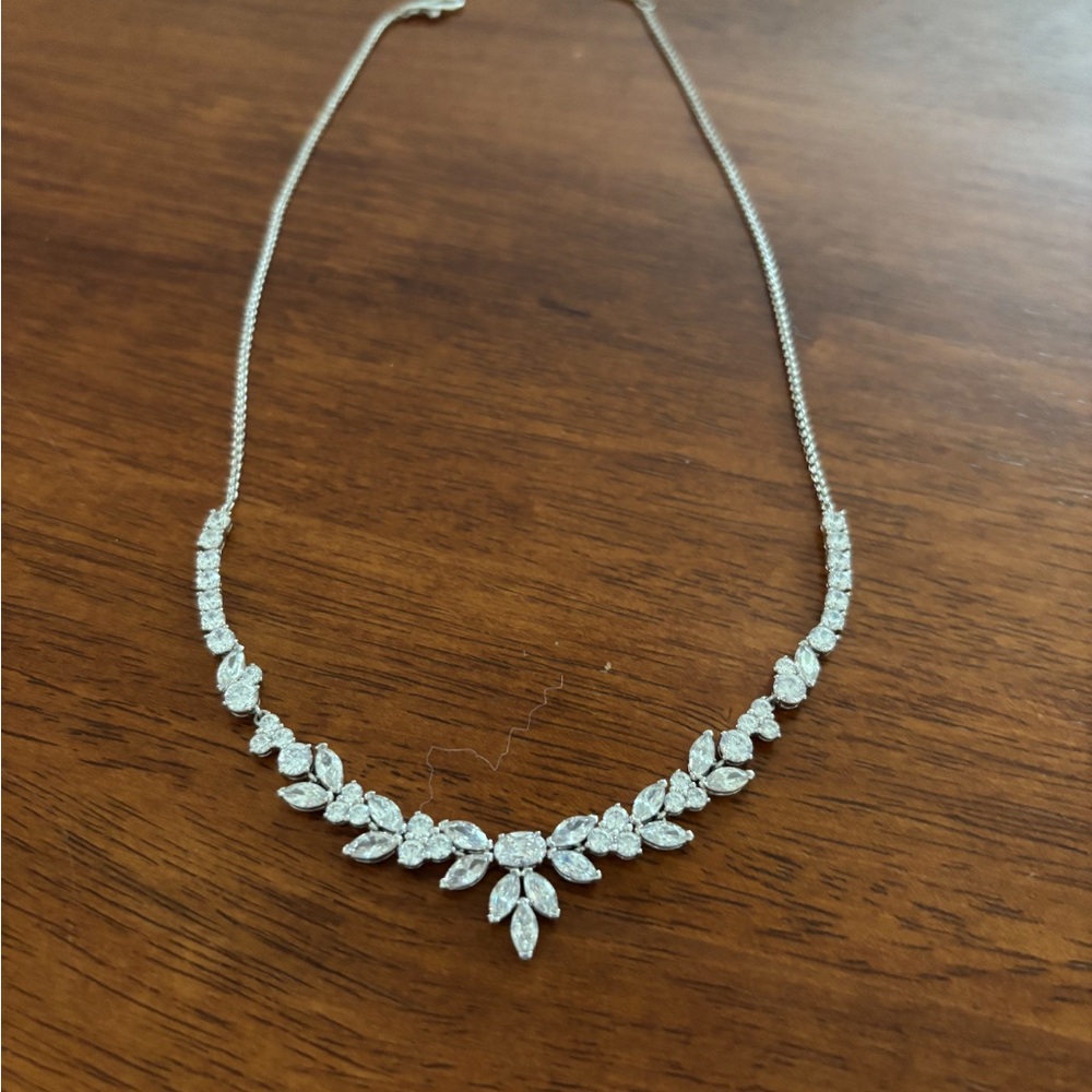 Nadri
Prima Cubic Zirconia Cluster Statement Necklace in Rhodium Plated, 16"-18"